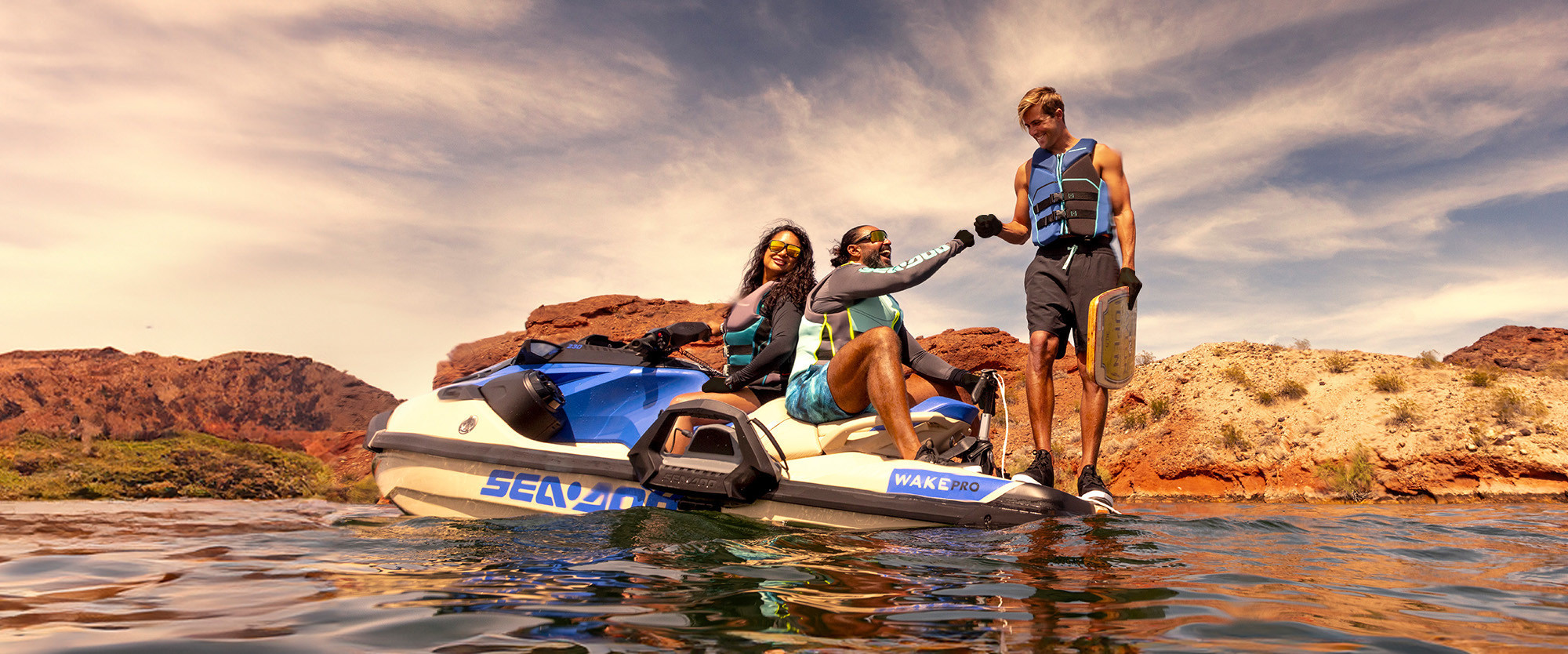 Wake Pro 230<br> w/Sound system